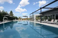 Hotel Aura Design & Garden Pool - Rooftop Pools