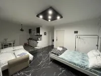 Airport Apartments - Bintang 2