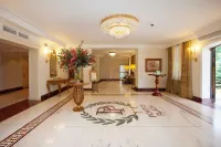 Pontos Plaza Hotel