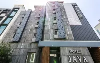 Java Hotel