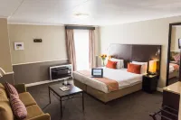 Mercure Johannesburg Bedfordview Hotel Hotels near Morningside Shops Bulawayo Zimbabwe