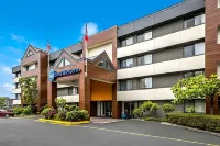 Best Western Alderwood Hotels near Finding Treasures for a cure Thrift & Antique Store