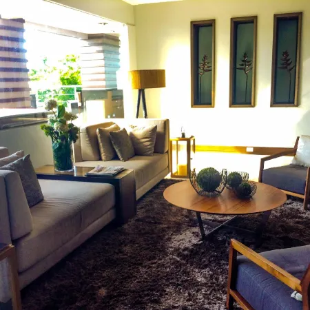 Avenue Suites Hotel
