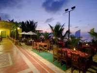 Puerto Del Sol Beach Resort Hotel di Bolinao