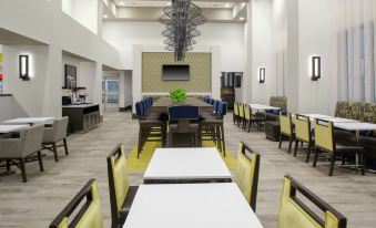 Hampton Inn & Suites Irvine/Orange County Airport