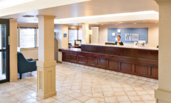 Holiday Inn Express RED DEER by IHG