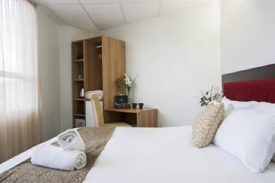 Ascotia Off Queen Отели рядом со станцией Grafton Railway Station