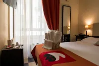 Hotel Plebiscito Aparthotel Các khách sạn gần Castel Sant'Elmo