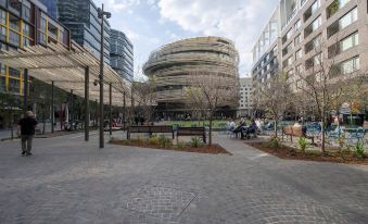 Modern Apartment in Darling Harbour