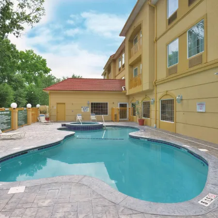 La Quinta Inn & Suites by Wyndham Savannah Airport - Pooler