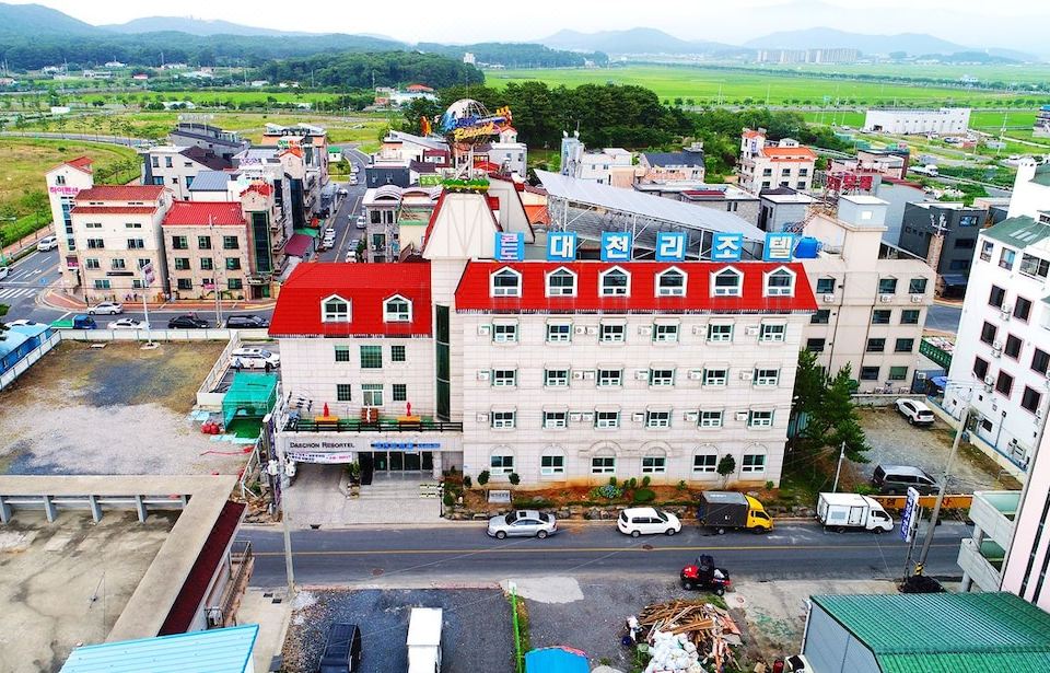 hotel overview picture