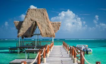 Margaritaville Beach Resort, Ambergris Caye