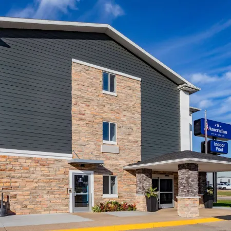 AmericInn by Wyndham Quincy