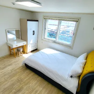 Changwon Cozy Pension
