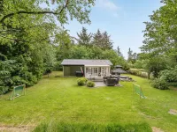 "Ane" - 1.7km from the Sea Hotels in Hals