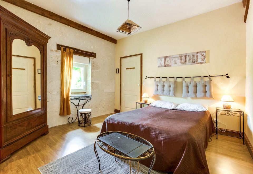 Chambres d'Hotes Domaine de l'Isle - Housity