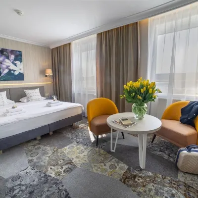 Hotel Victoria Hotels near State Museum at Majdanek