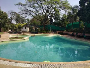 Citrus Hotel Lonavala