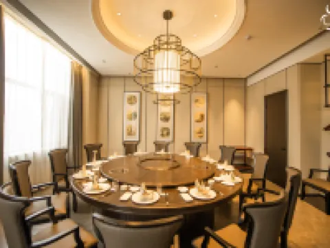Dongfang Ruyi Hotel Hotels in Dehui