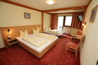 T3 Alpenhotel Garfrescha - Balcony