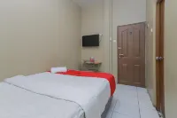 RedDoorz Near BG Junction Surabaya
