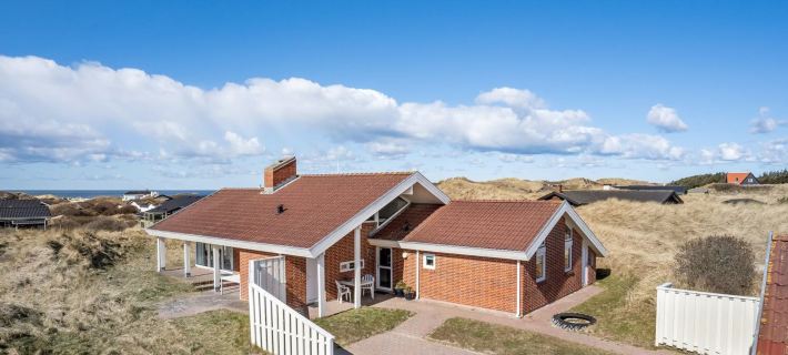 "Ritha" - 350m from the Sea Hotels in Saltum