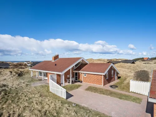 "Ritha" - 350m from the Sea