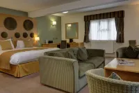 Best Western Plus Ullesthorpe Court Hotel  Golf Club Hotels in 