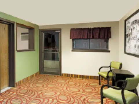 Super 8 by Wyndham Green River Hotels in Green River