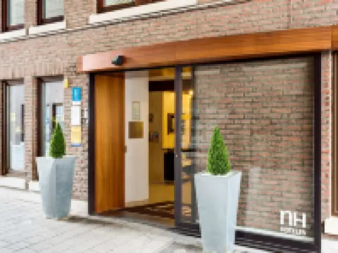 NH Mechelen メッヒェレンのホテル