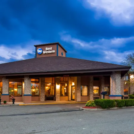 Best Western Richland Inn-Mansfield Отели в г. Мансфилд