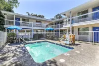 Oakland, CA - Embarcadero