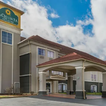 La Quinta Inn & Suites by Wyndham Canton MS