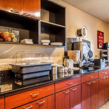Econo Lodge Freeport - Brunswick Area
