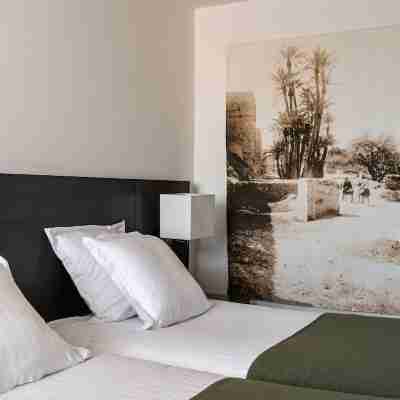 New Hotel of Marseille Rooms