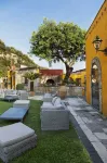 Aeneas' Landing Resort Hotels near Mausoleum of Lucius Plancus Munazio