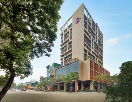 Grand Mercure Hanoi Отели рядом с достопримечательностью «Cathedral Phung Khoang»