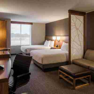 Hyatt Place Cleveland/Westlake/Crocker Park Rooms