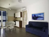 Dolce Mare 6 - Second Floor - Sea Front Large Balcony - Free Wifi and Garage