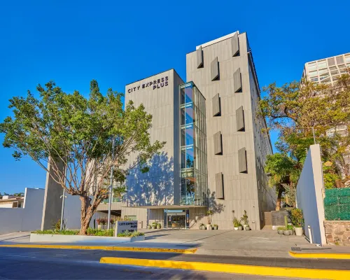 City Express Plus by Marriott Guadalajara Providencia Hotels near Financial District