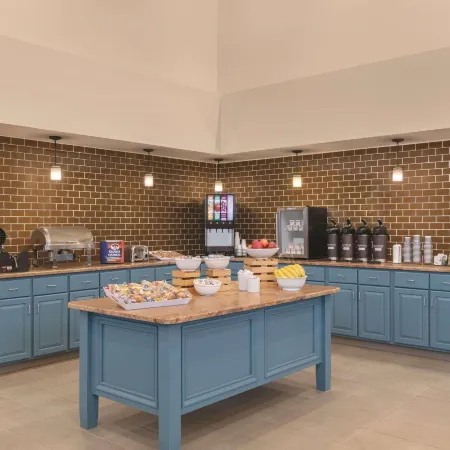 Country Inn & Suites by Radisson, London, KY