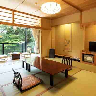 大沢温泉 山水閣 Rooms