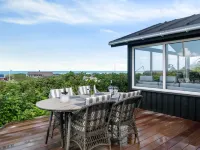 "Reinke" - 200m from the Sea