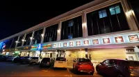 Star Romantic Hotel