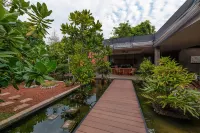 NH Bentota Ceysands Resort Отели рядом с достопримечательностью «Баутик 87»
