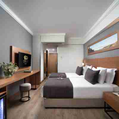 Orka Royal Hotel & Spa Rooms