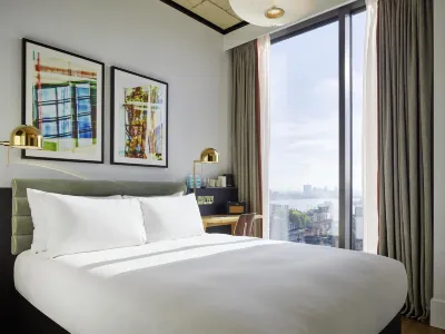Tribe London Canary Wharf Hotels near Bargain World