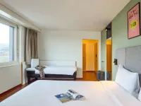 宜必思巴爾楚格飯店 巴爾住宿飯店