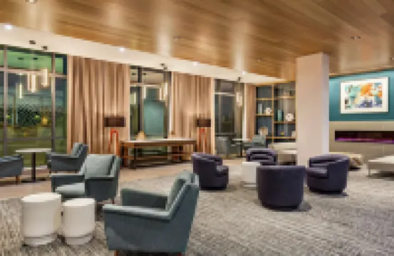 Hampton Inn & Suites - San Mateo