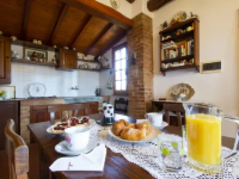 Il Crocino II Hotels in Palaia